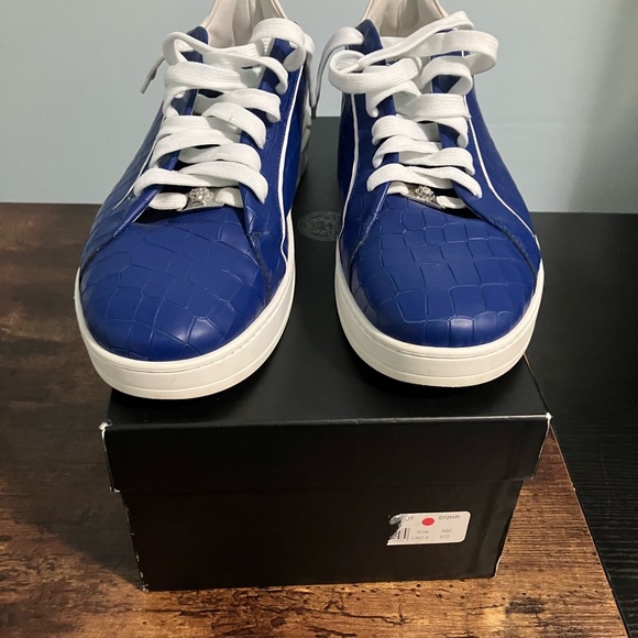 Mens Versace cracked leather Sneakers size 12 - Picture 5 of 9